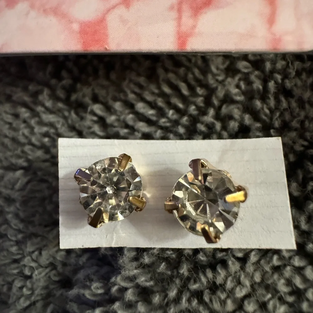 4 pairs of earrings BUNDLE New in pkg. Bows Strawberries zirconium & pin…